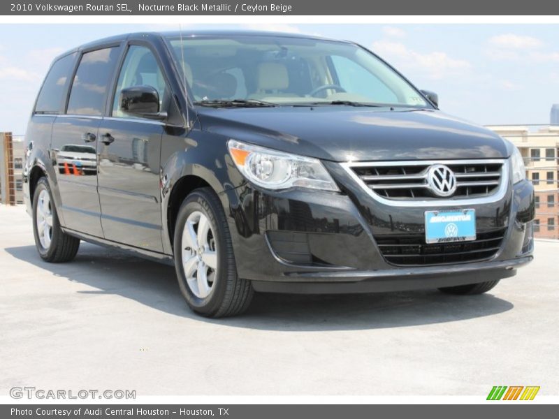 Nocturne Black Metallic / Ceylon Beige 2010 Volkswagen Routan SEL