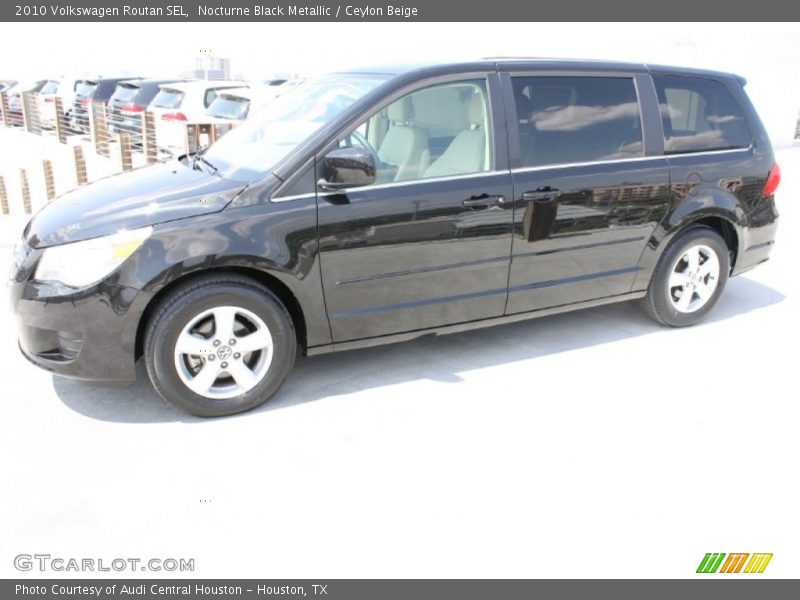 Nocturne Black Metallic / Ceylon Beige 2010 Volkswagen Routan SEL
