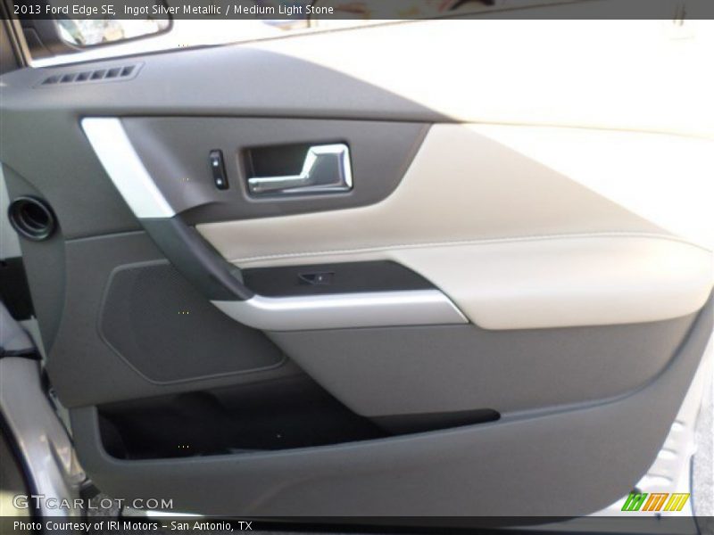 Ingot Silver Metallic / Medium Light Stone 2013 Ford Edge SE