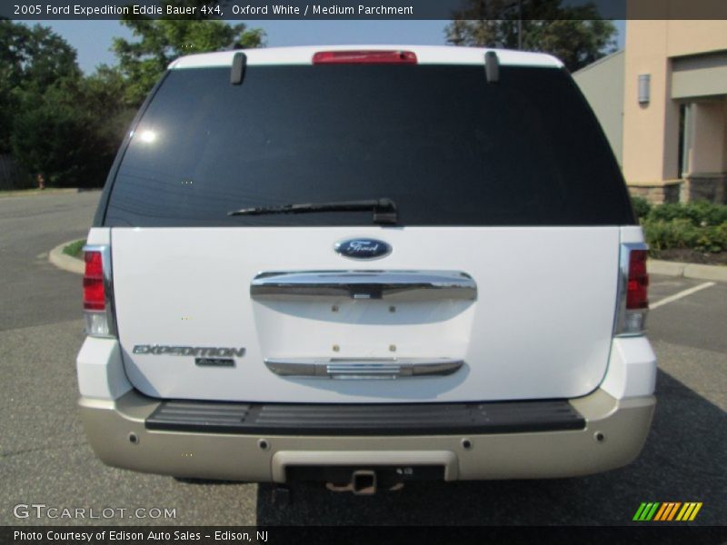 Oxford White / Medium Parchment 2005 Ford Expedition Eddie Bauer 4x4