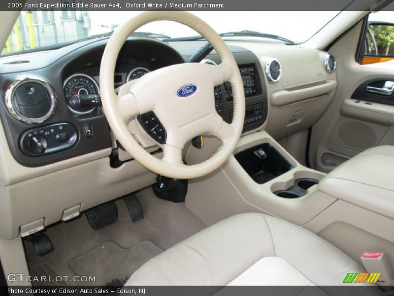 Oxford White / Medium Parchment 2005 Ford Expedition Eddie Bauer 4x4