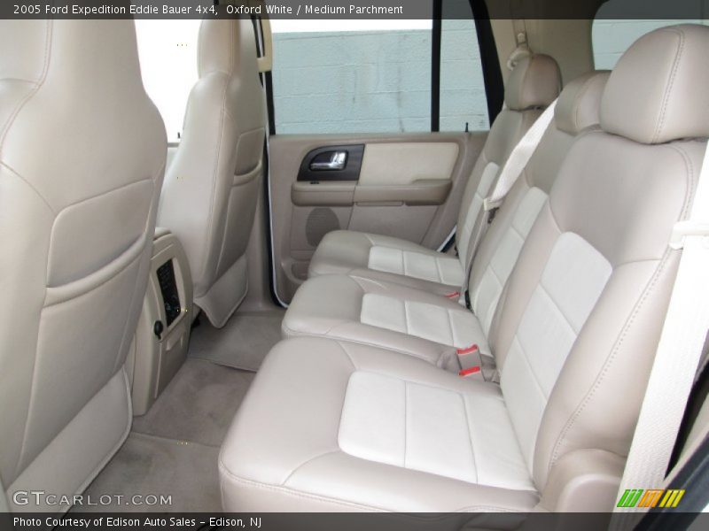 Oxford White / Medium Parchment 2005 Ford Expedition Eddie Bauer 4x4