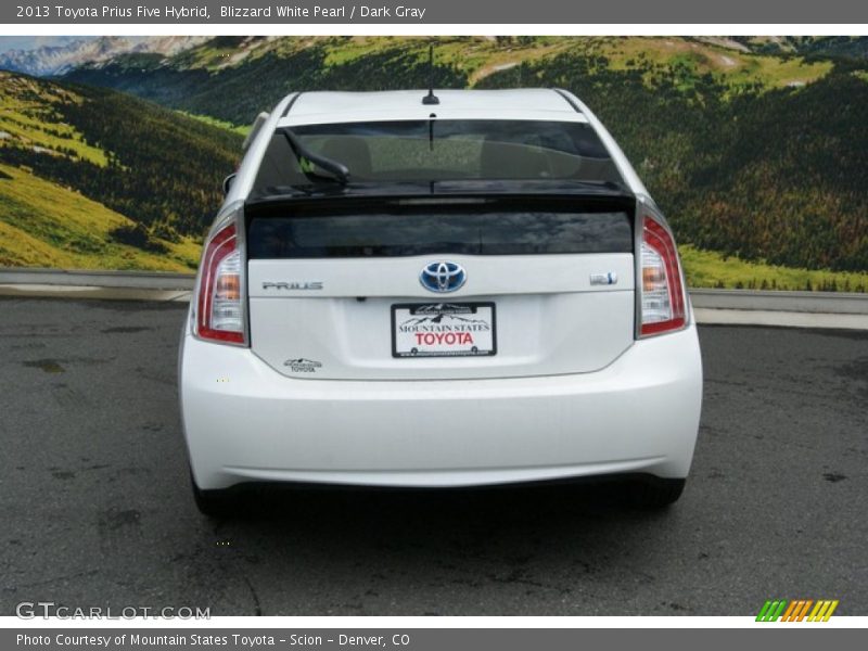 Blizzard White Pearl / Dark Gray 2013 Toyota Prius Five Hybrid