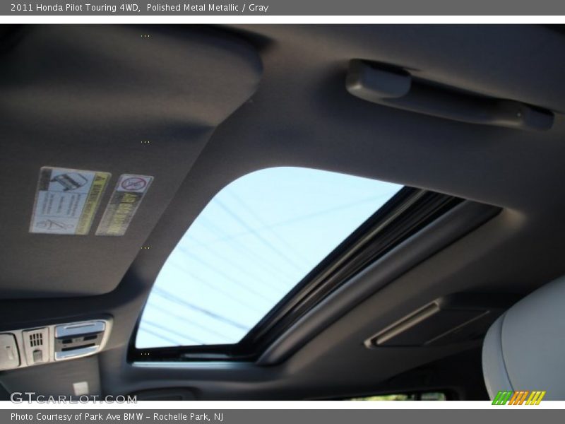 Polished Metal Metallic / Gray 2011 Honda Pilot Touring 4WD