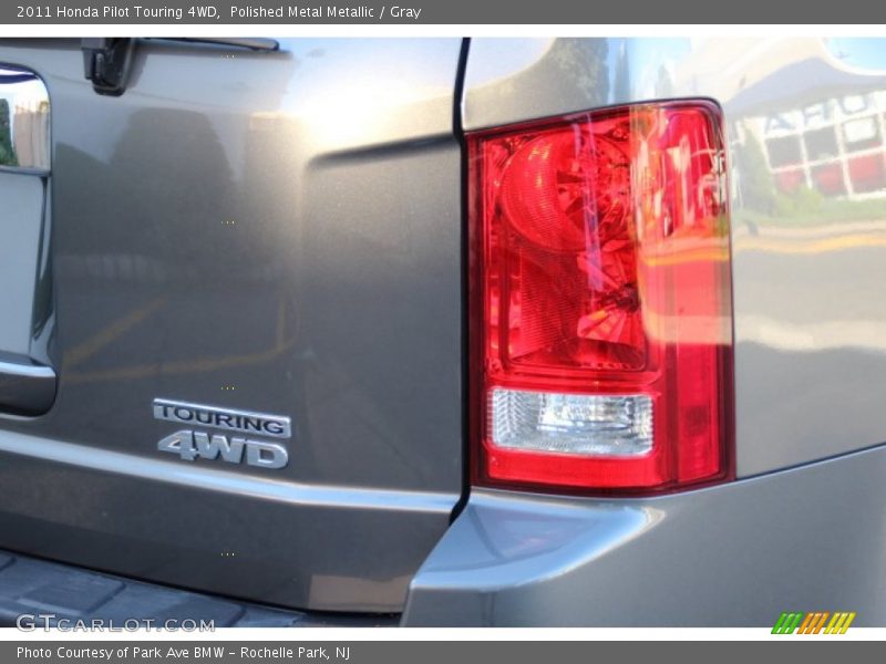Polished Metal Metallic / Gray 2011 Honda Pilot Touring 4WD