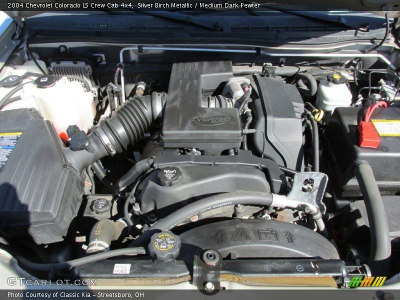 Silver Birch Metallic / Medium Dark Pewter 2004 Chevrolet Colorado LS Crew Cab 4x4