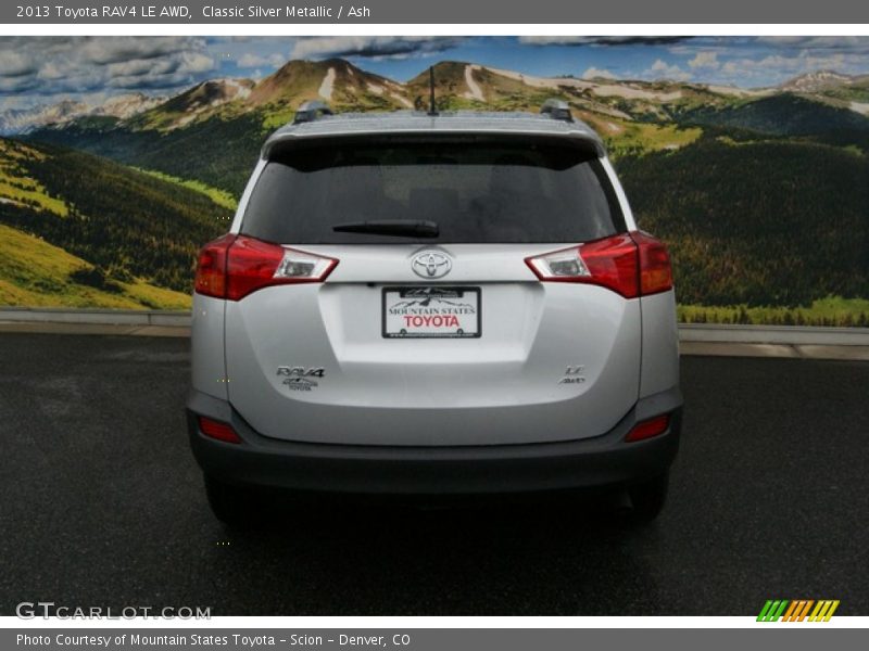 Classic Silver Metallic / Ash 2013 Toyota RAV4 LE AWD
