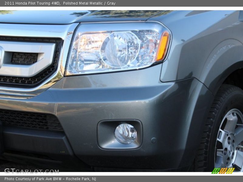 Polished Metal Metallic / Gray 2011 Honda Pilot Touring 4WD