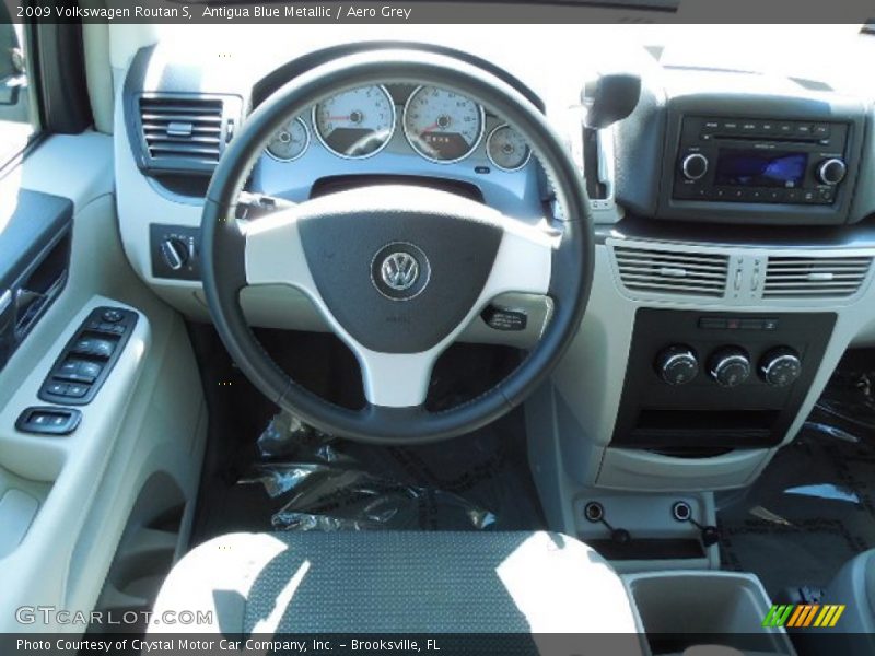 Antigua Blue Metallic / Aero Grey 2009 Volkswagen Routan S