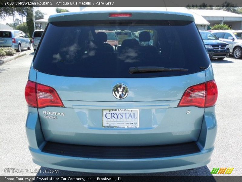 Antigua Blue Metallic / Aero Grey 2009 Volkswagen Routan S