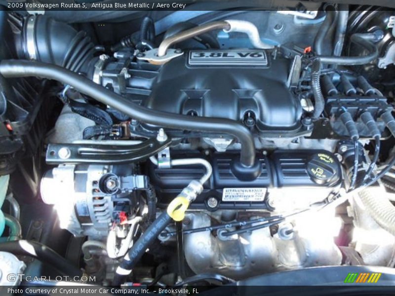 Antigua Blue Metallic / Aero Grey 2009 Volkswagen Routan S