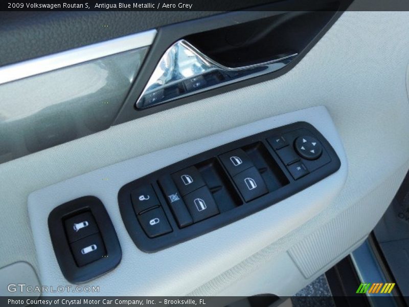 Antigua Blue Metallic / Aero Grey 2009 Volkswagen Routan S
