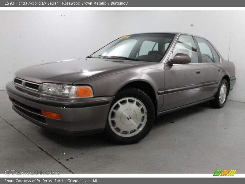 Front 3/4 View of 1993 Accord EX Sedan
