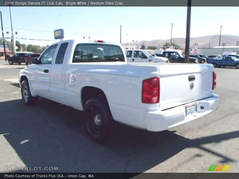 Bright White / Medium Slate Gray 2006 Dodge Dakota ST Club Cab