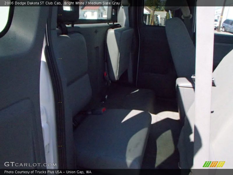 Bright White / Medium Slate Gray 2006 Dodge Dakota ST Club Cab