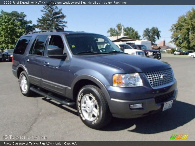 Medium Wedgewood Blue Metallic / Medium Parchment 2006 Ford Expedition XLT 4x4