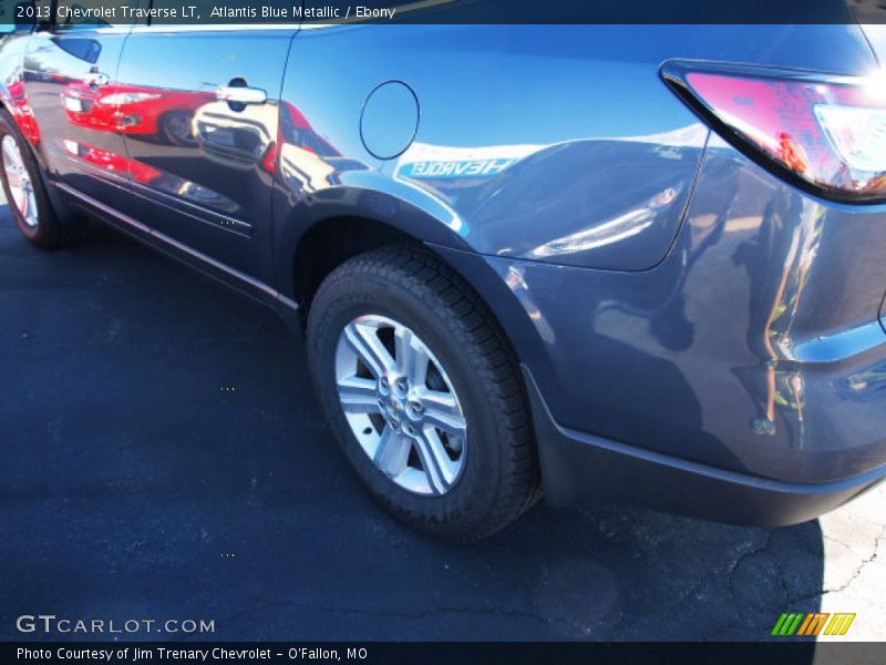 Atlantis Blue Metallic / Ebony 2013 Chevrolet Traverse LT