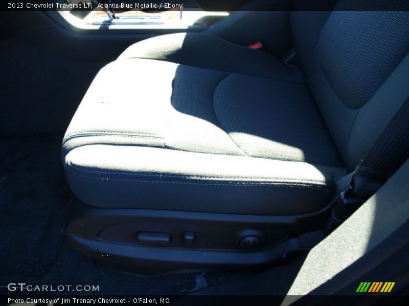 Atlantis Blue Metallic / Ebony 2013 Chevrolet Traverse LT