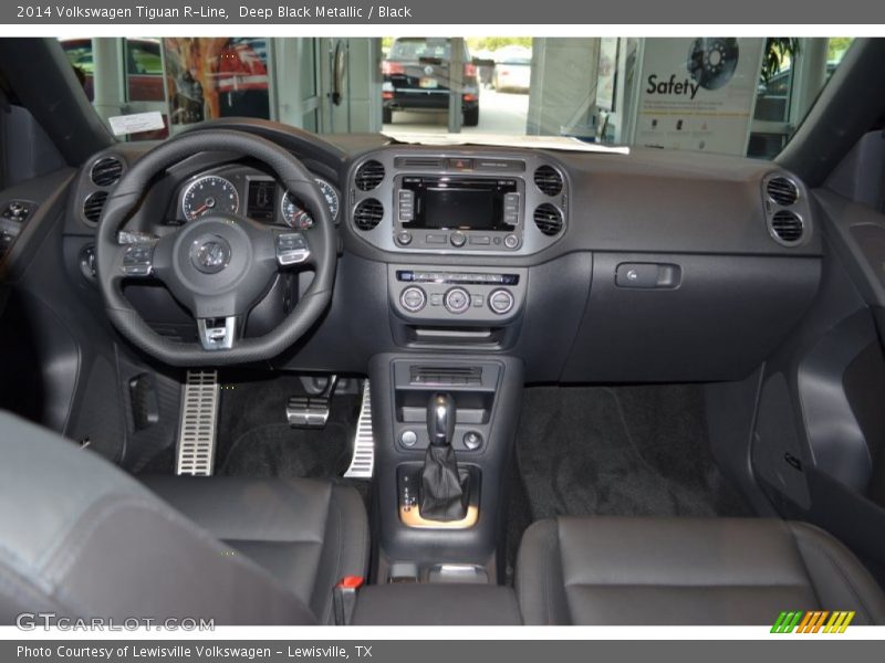 Deep Black Metallic / Black 2014 Volkswagen Tiguan R-Line
