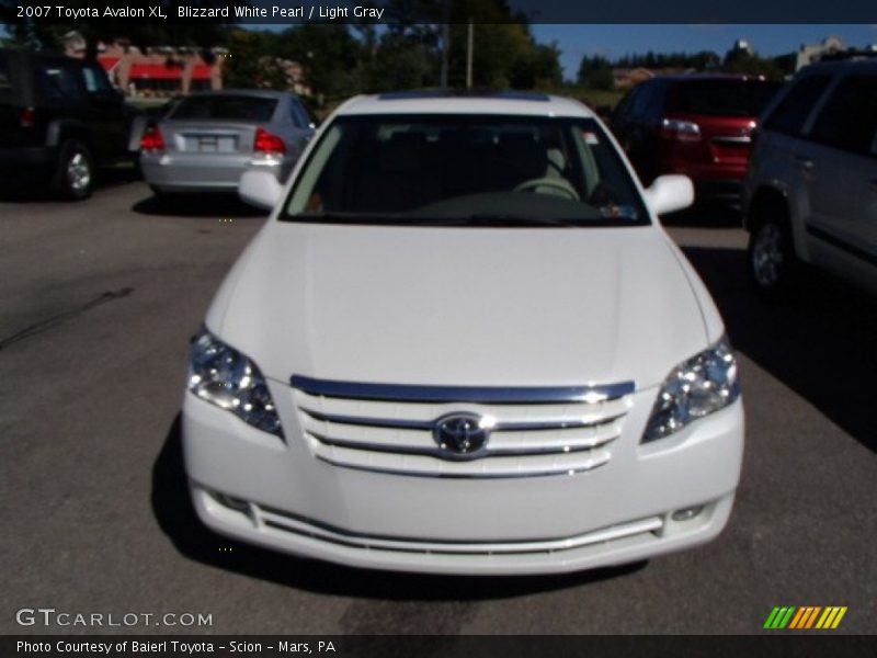 Blizzard White Pearl / Light Gray 2007 Toyota Avalon XL