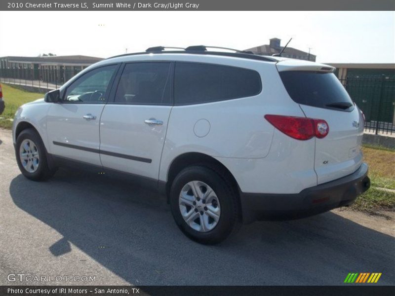 Summit White / Dark Gray/Light Gray 2010 Chevrolet Traverse LS