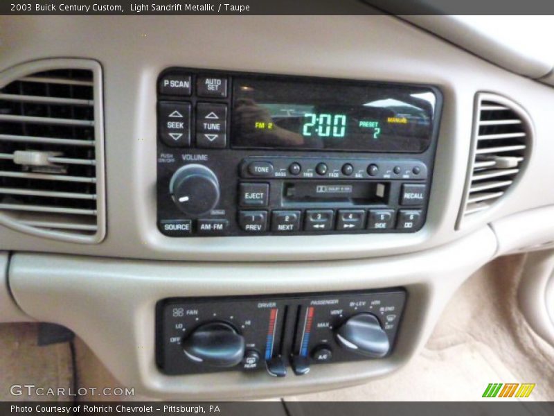 Light Sandrift Metallic / Taupe 2003 Buick Century Custom