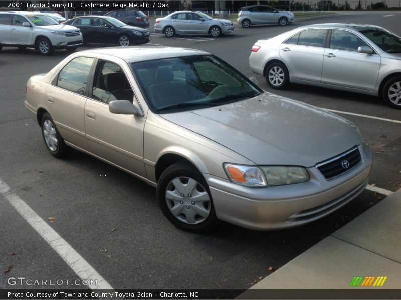 Cashmere Beige Metallic / Oak 2001 Toyota Camry LE