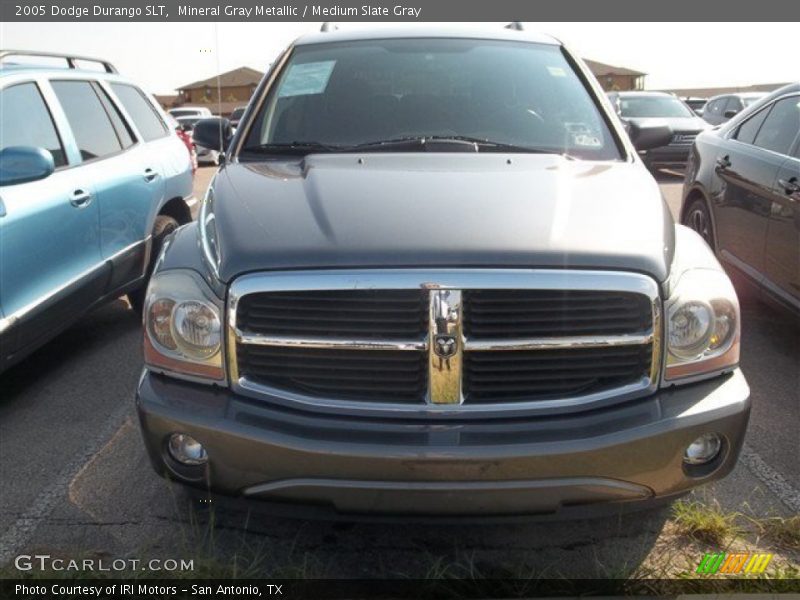 Mineral Gray Metallic / Medium Slate Gray 2005 Dodge Durango SLT