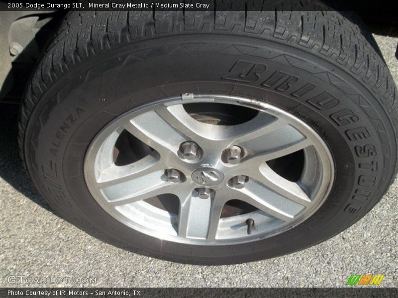 Mineral Gray Metallic / Medium Slate Gray 2005 Dodge Durango SLT