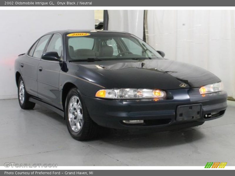 Onyx Black / Neutral 2002 Oldsmobile Intrigue GL