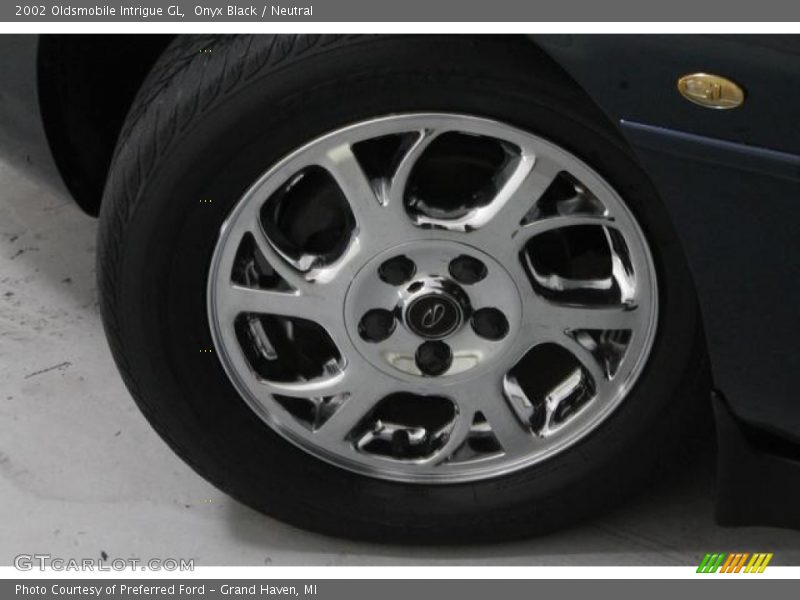 Onyx Black / Neutral 2002 Oldsmobile Intrigue GL
