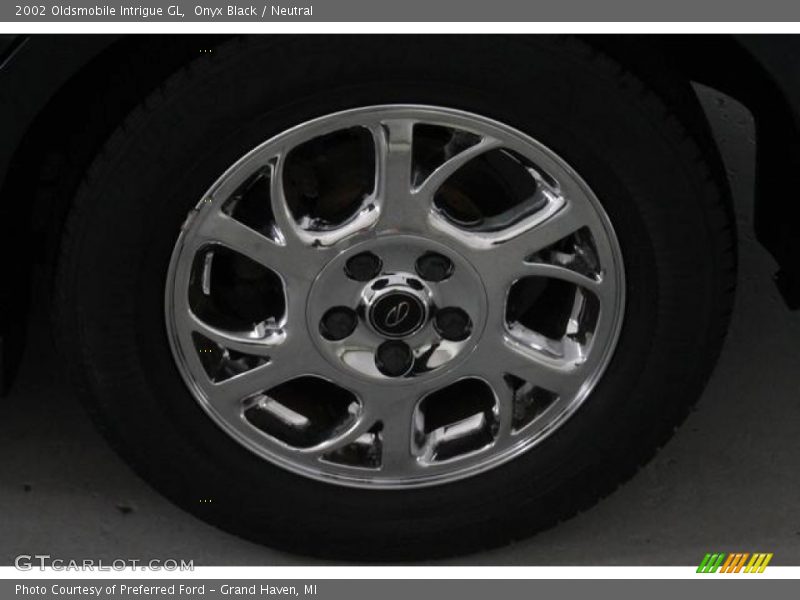 Onyx Black / Neutral 2002 Oldsmobile Intrigue GL