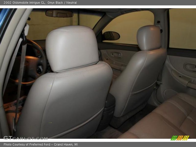 Onyx Black / Neutral 2002 Oldsmobile Intrigue GL