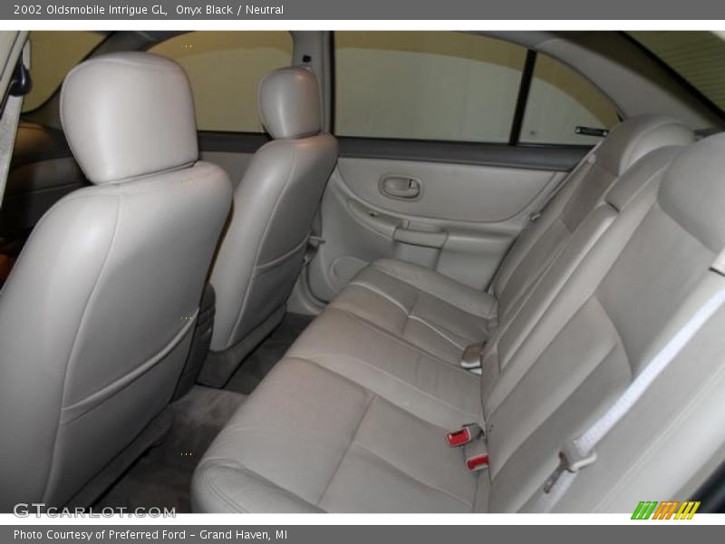 Onyx Black / Neutral 2002 Oldsmobile Intrigue GL