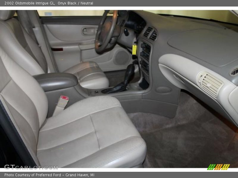 Onyx Black / Neutral 2002 Oldsmobile Intrigue GL
