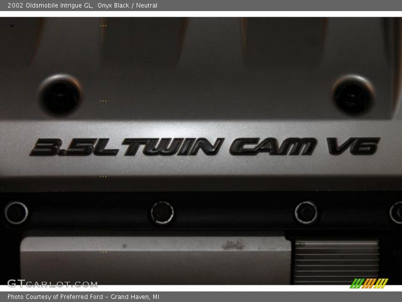 Onyx Black / Neutral 2002 Oldsmobile Intrigue GL