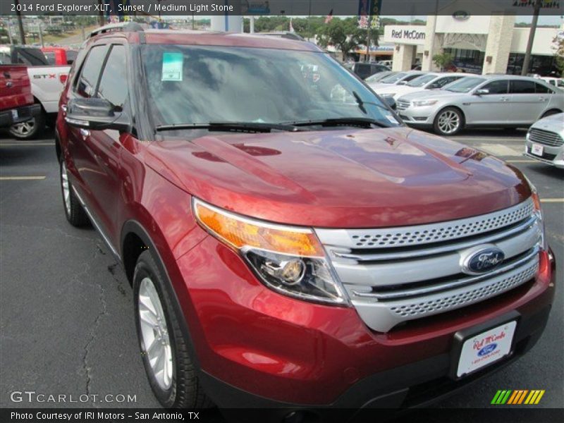 Sunset / Medium Light Stone 2014 Ford Explorer XLT