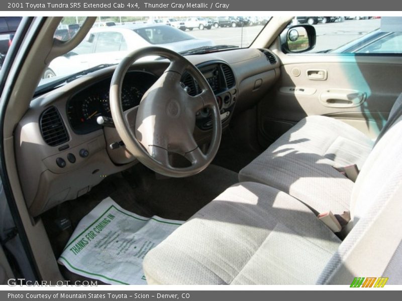 Thunder Gray Metallic / Gray 2001 Toyota Tundra SR5 Extended Cab 4x4