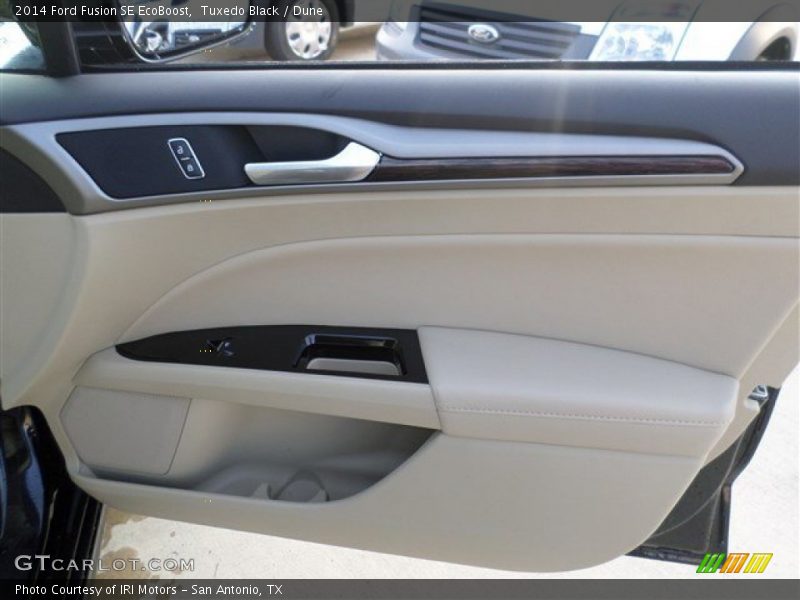 Tuxedo Black / Dune 2014 Ford Fusion SE EcoBoost