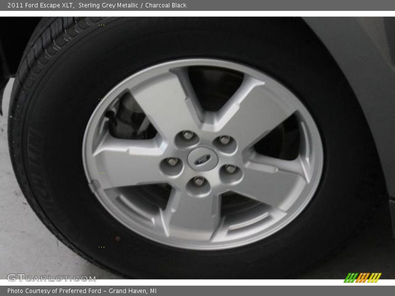 Sterling Grey Metallic / Charcoal Black 2011 Ford Escape XLT