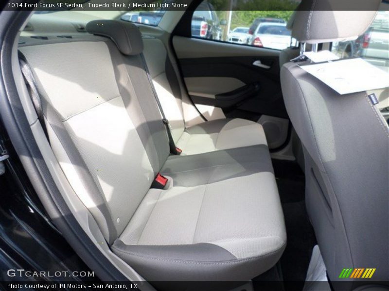 Tuxedo Black / Medium Light Stone 2014 Ford Focus SE Sedan