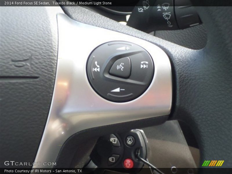 Tuxedo Black / Medium Light Stone 2014 Ford Focus SE Sedan