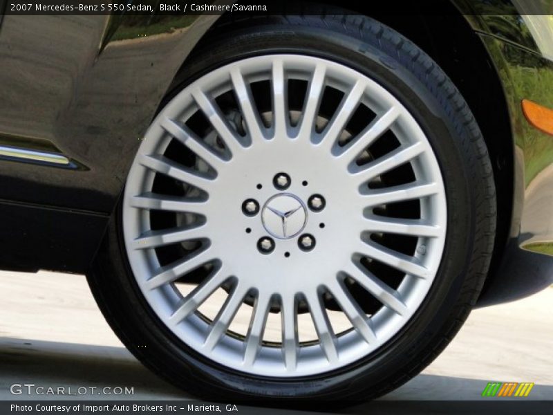  2007 S 550 Sedan Wheel