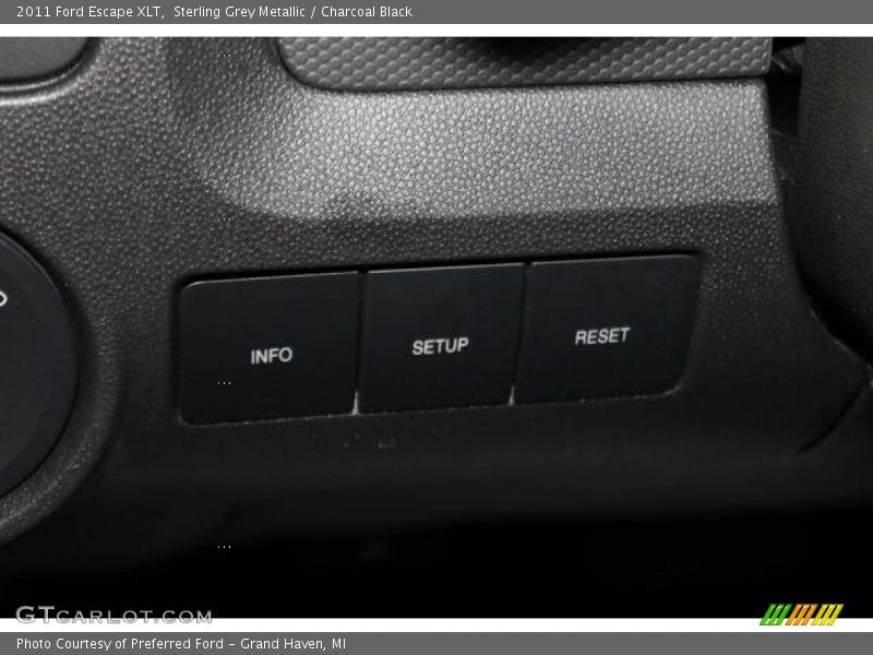 Sterling Grey Metallic / Charcoal Black 2011 Ford Escape XLT