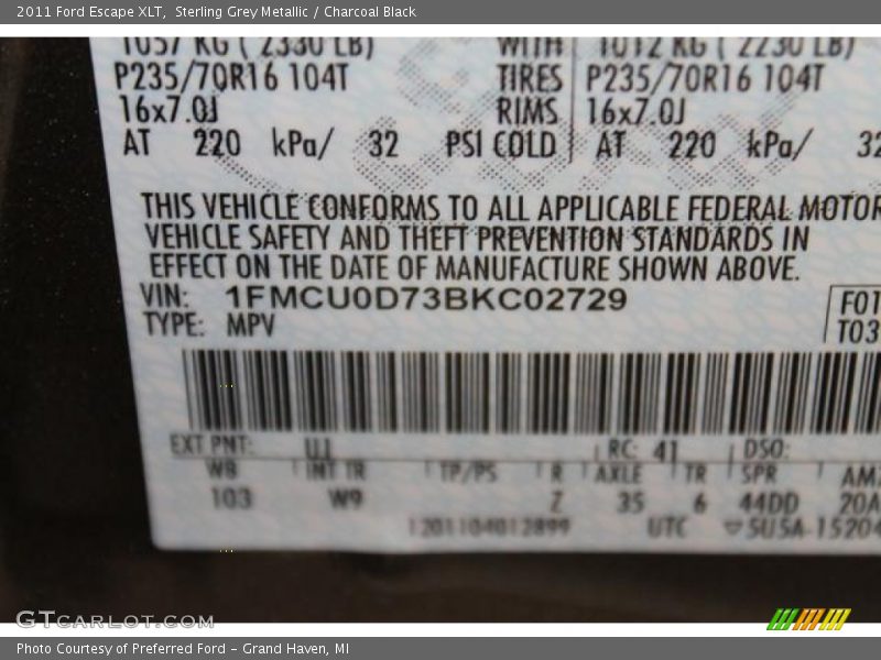 Sterling Grey Metallic / Charcoal Black 2011 Ford Escape XLT