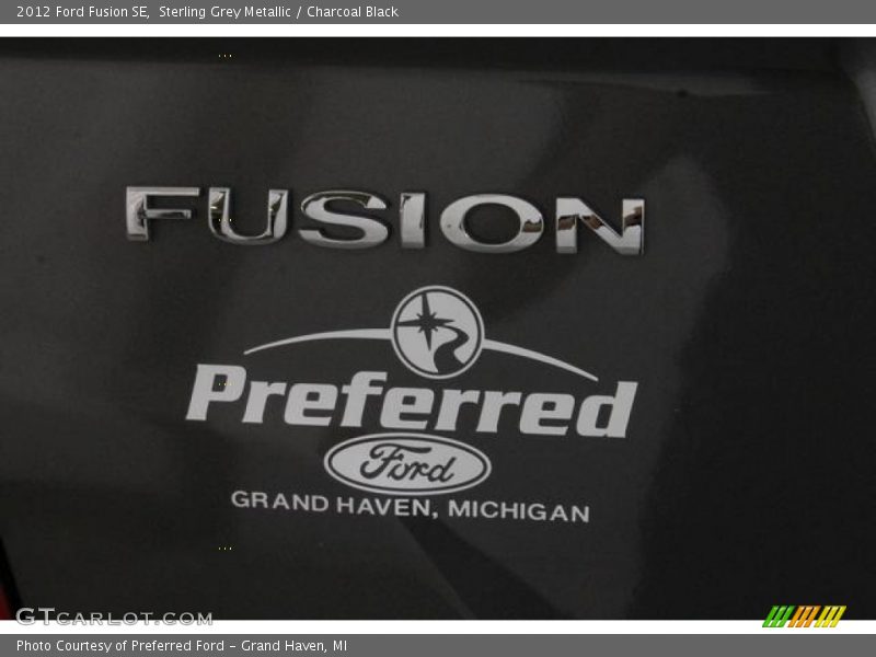 Sterling Grey Metallic / Charcoal Black 2012 Ford Fusion SE