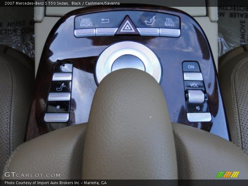 Controls of 2007 S 550 Sedan