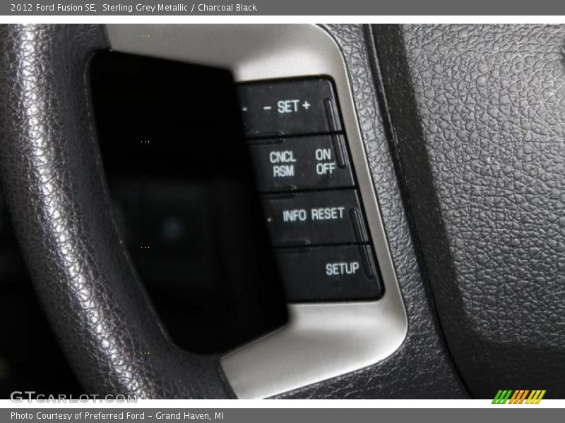 Sterling Grey Metallic / Charcoal Black 2012 Ford Fusion SE