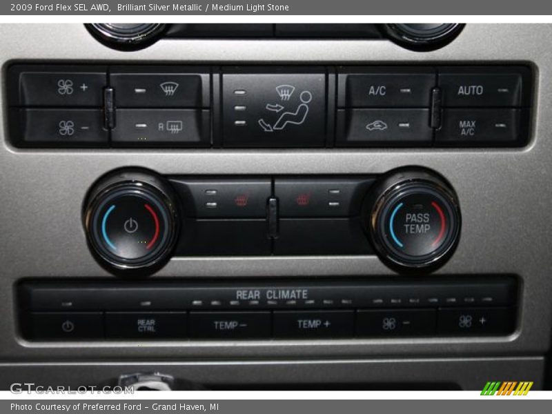 Brilliant Silver Metallic / Medium Light Stone 2009 Ford Flex SEL AWD