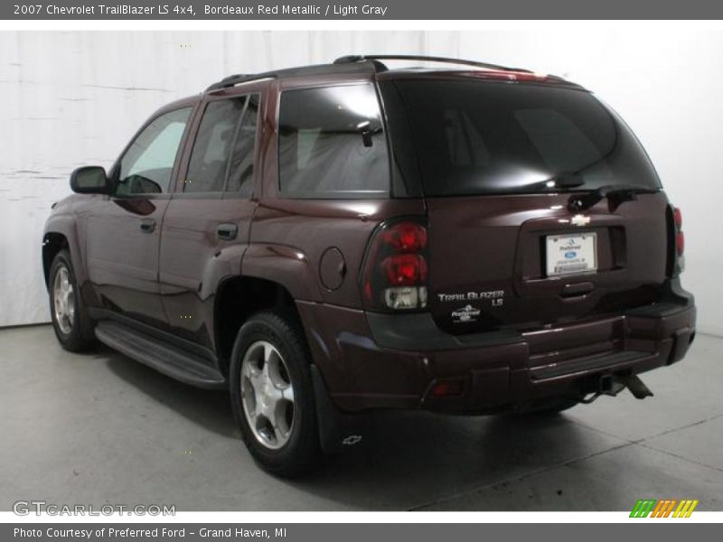 Bordeaux Red Metallic / Light Gray 2007 Chevrolet TrailBlazer LS 4x4
